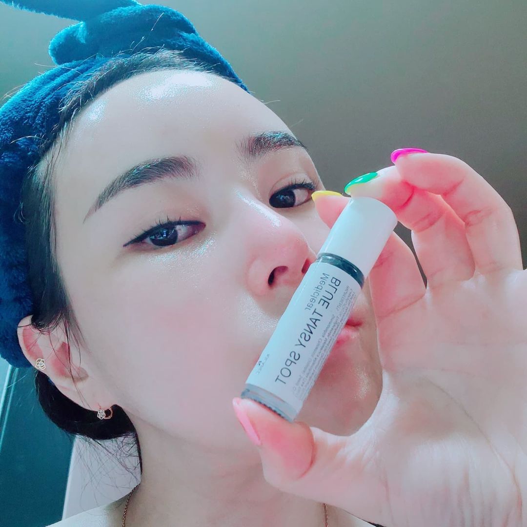 이은진 on Instagram: “#협찬 👇👇👇👇👇👇👇👇👇👇👇👇👇👇 ✔키라벨(kilabel) 브랜드 소개 (제조원: 미국)"화장품의 핵심성분를 피부가 흡수하다" 노답피부, 탈난피부, 밉상피부 잠
