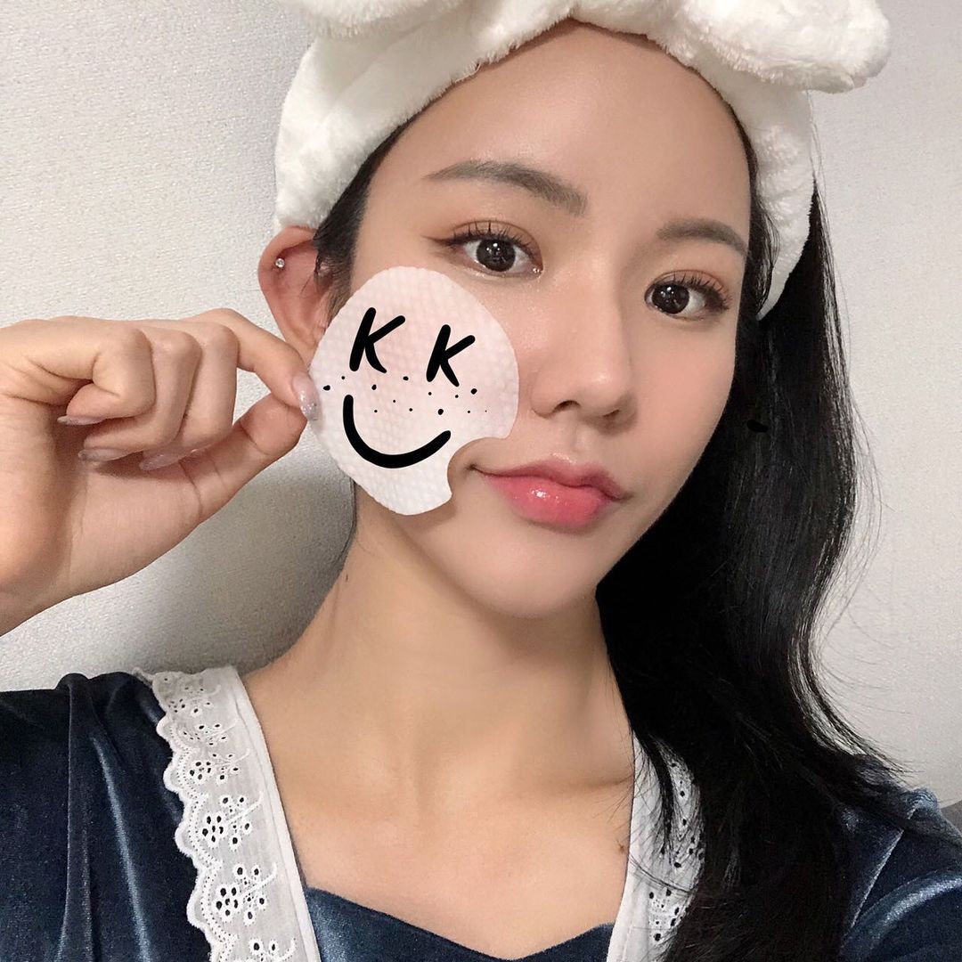 서호빈 (ʜᴏ ʙɪɴ sᴇᴏ) on Instagram: “#제품협찬 #마녀공장 ⠀ ✔️블랙헤드 퓨어 클렌징오일 킬 패드 ⠀ 올리브영에서 1위 한 클렌징 오일이 클렌징 패드로🥇 올리브영 추천템으