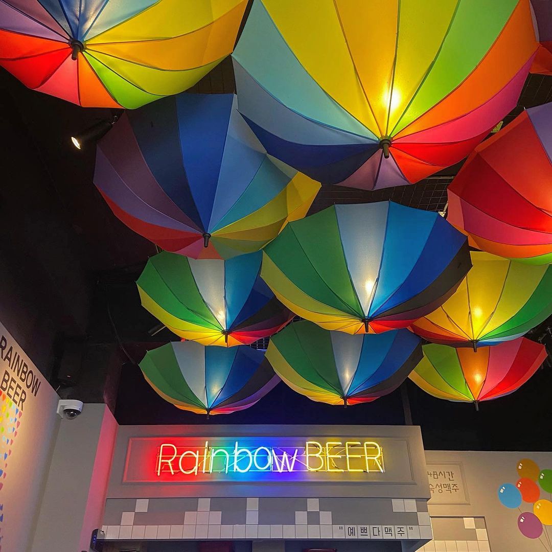 킹서연 on Instagram: “🌈🍻”
