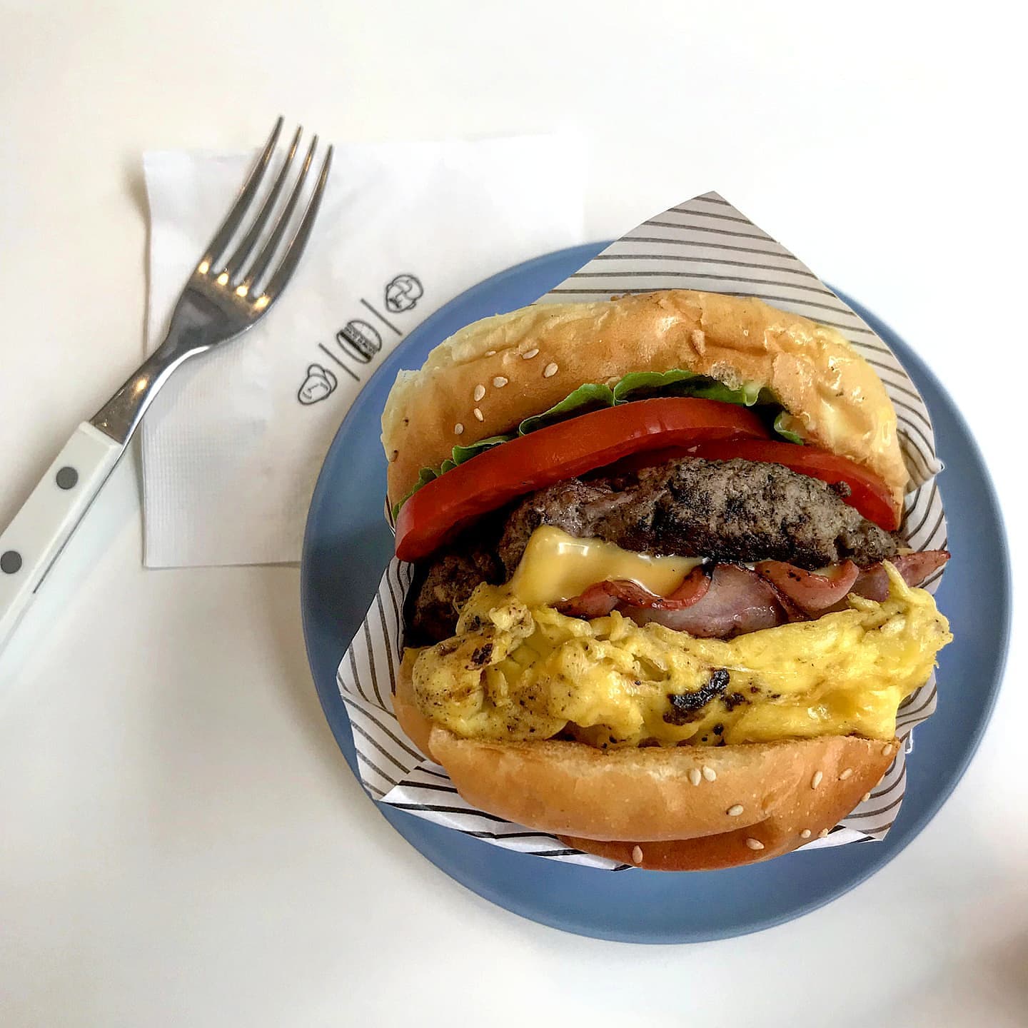 아 맛있어❗🍔💛🐽