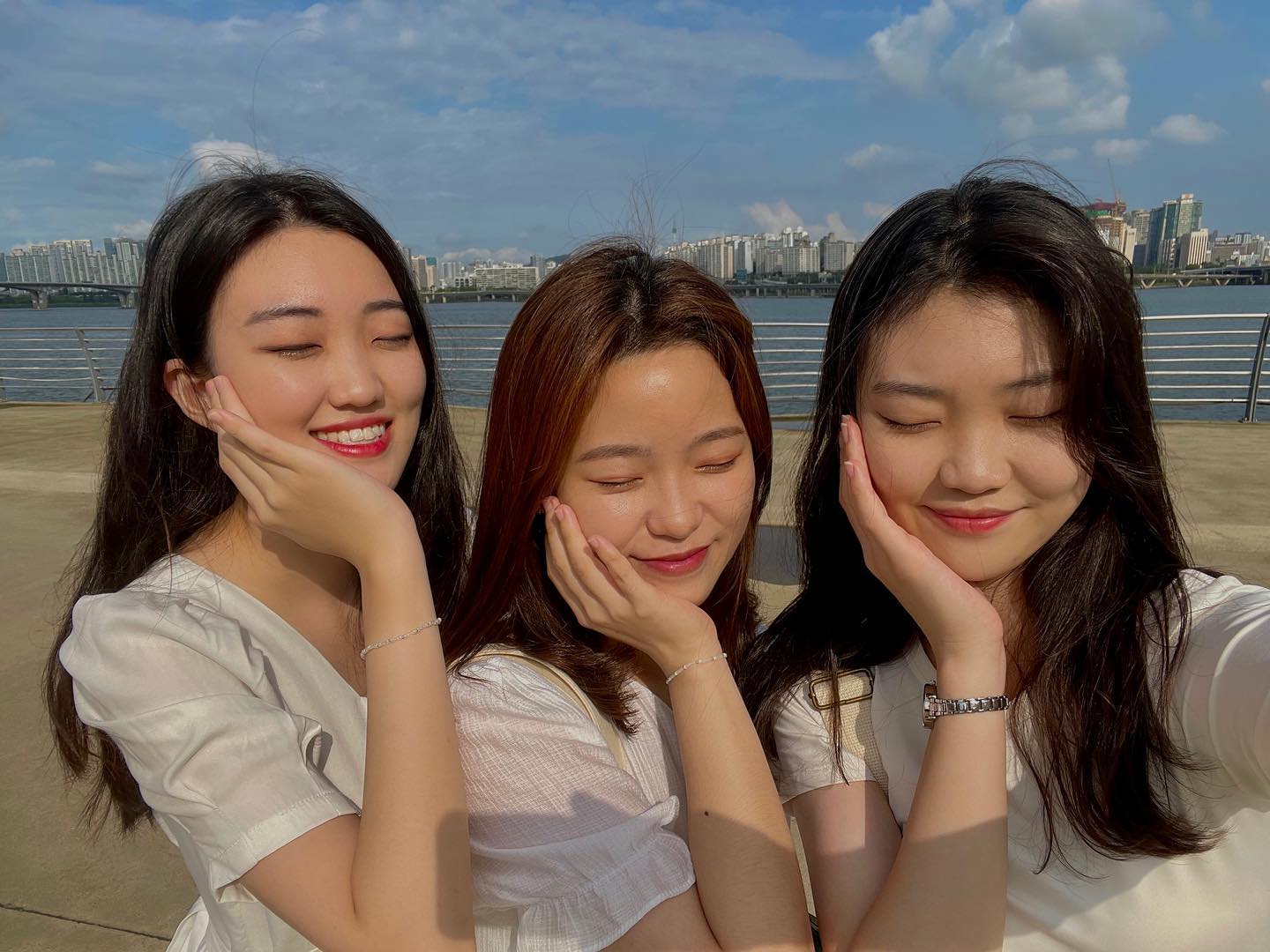 소중한 사람들과의 행복한 시간 기록📷
#cherisheverymoment