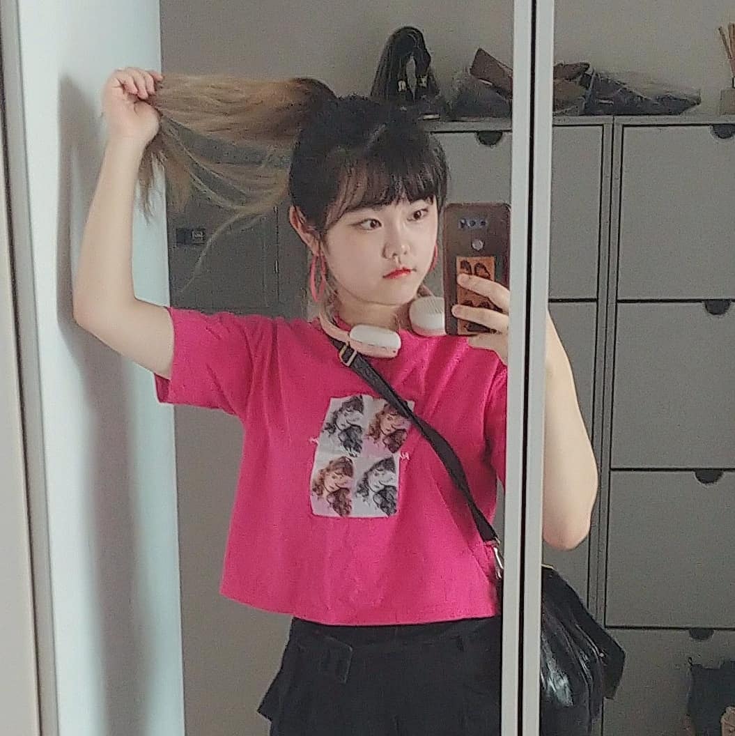 “담운사주에서 전화로 사주팔자를 봤어요🐥🐥 호기심에 해봤는데 캐나다까지 보이스톡으로 전화주셔서 이른 시간부터 1시간 반 넘게 인생상담 했네요 ㅋㅋㅋㅋ평소 고민하고 있던 문제들도 먼저 다 얘기해주시고 재물운, 직업운, 가족운, 연애운 등등 나이와…”