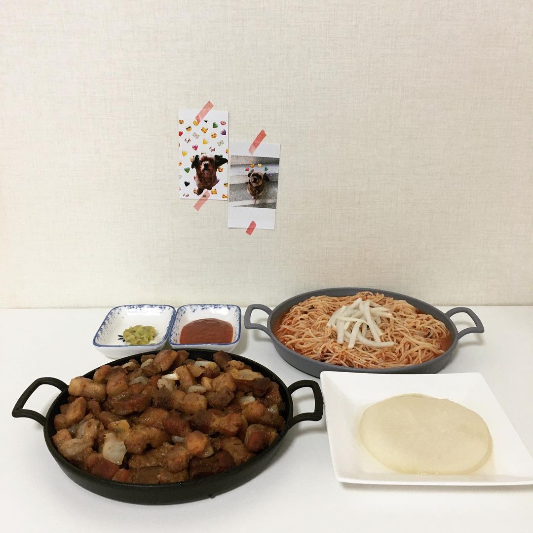 땡코의 먹스타그램 on Instagram: “#협찬 . 저탄수 밀키트 브랜드 '제로다이닝'의 삼겹살을 먹어봤어요 ღ'ᴗ'ღ 다이어트중에 야식이 정말 먹고싶을때 낮은 탄수화물이라 부담이 없어요!!☺️