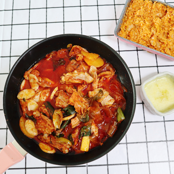 캠핑요리 저녁메뉴 추천 몬스터닭갈비 밀키트 화끈하다