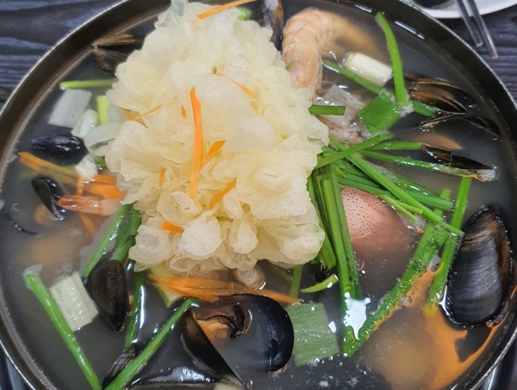 <청주/봉명동맛집>_싱싱한 해물이 가득한 '쭈낙해물칼국수'