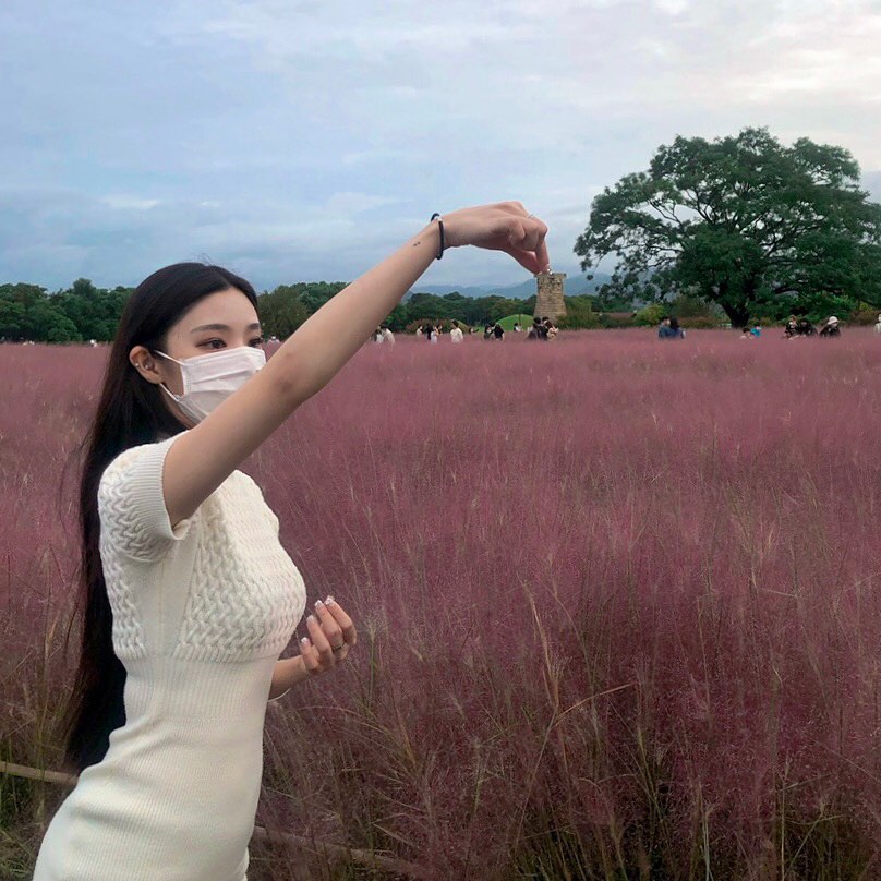 ^ㅂ^
첨성대 핑크뮬리 보기 성공.
아이폰 핑크 사전예약 실패.
🌸🎀💕💞💓💗💘💖💝
#첨성대 #핑크뮬리 #첨성대핑크뮬리
