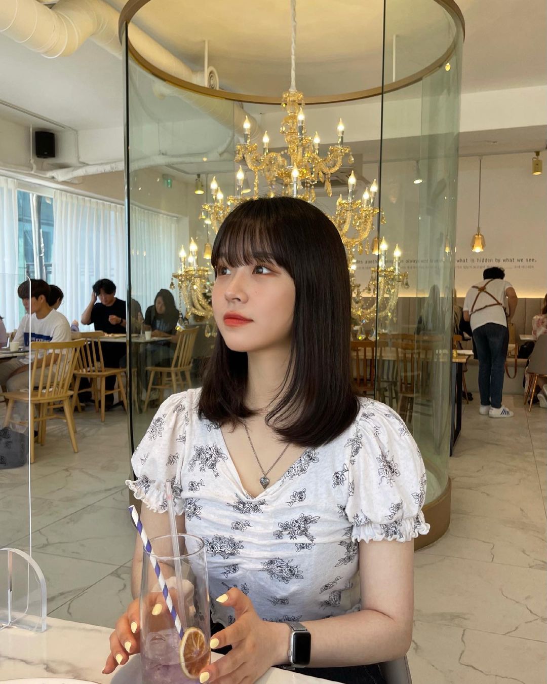 김은영 on Instagram: “진짜 맛있고 예뻤던 을지다락..🤭 돈까스 완전 시러하는데 카츠산도 먹으러 또 가고시퍼……!! 둘이서 좀 많이 시켰나 싶었지만 너무 맛있어서 세그릇 싹