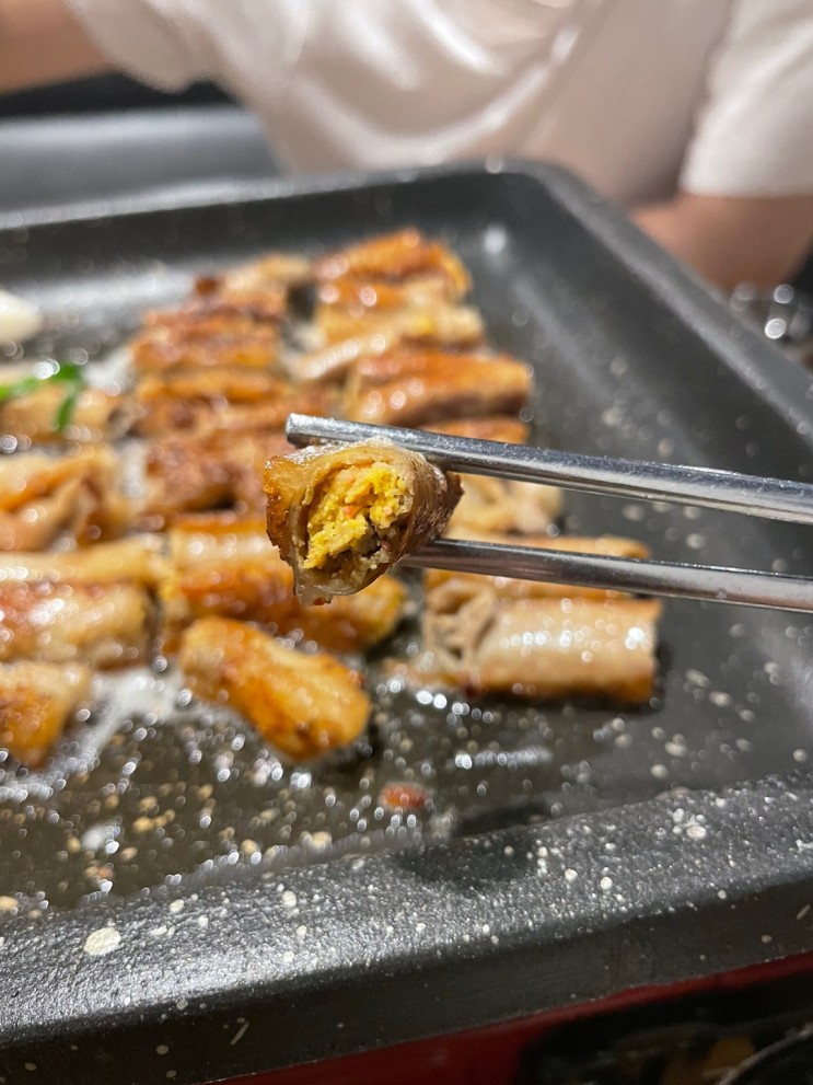숙대입구 숙명여대 남영역 곱창 맛집으로 소문난 고기 구워주는 "진대포"