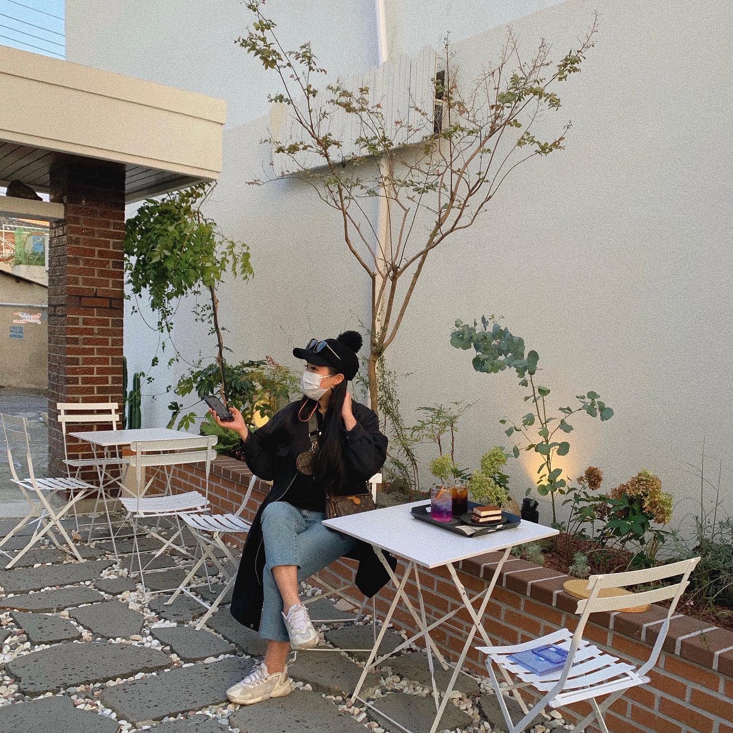 •
⠀ ⠀⠀⠀⠀⠀ ⠀⠀⠀ ⠀ ⠀⠀
🌿_ 𝚜𝚎𝚘𝚋𝚞 𝚌𝚘𝚏𝚏𝚎𝚎 𝚛𝚘𝚊𝚜𝚝𝚎𝚛𝚜
#김해카페 #서부커피로스터스