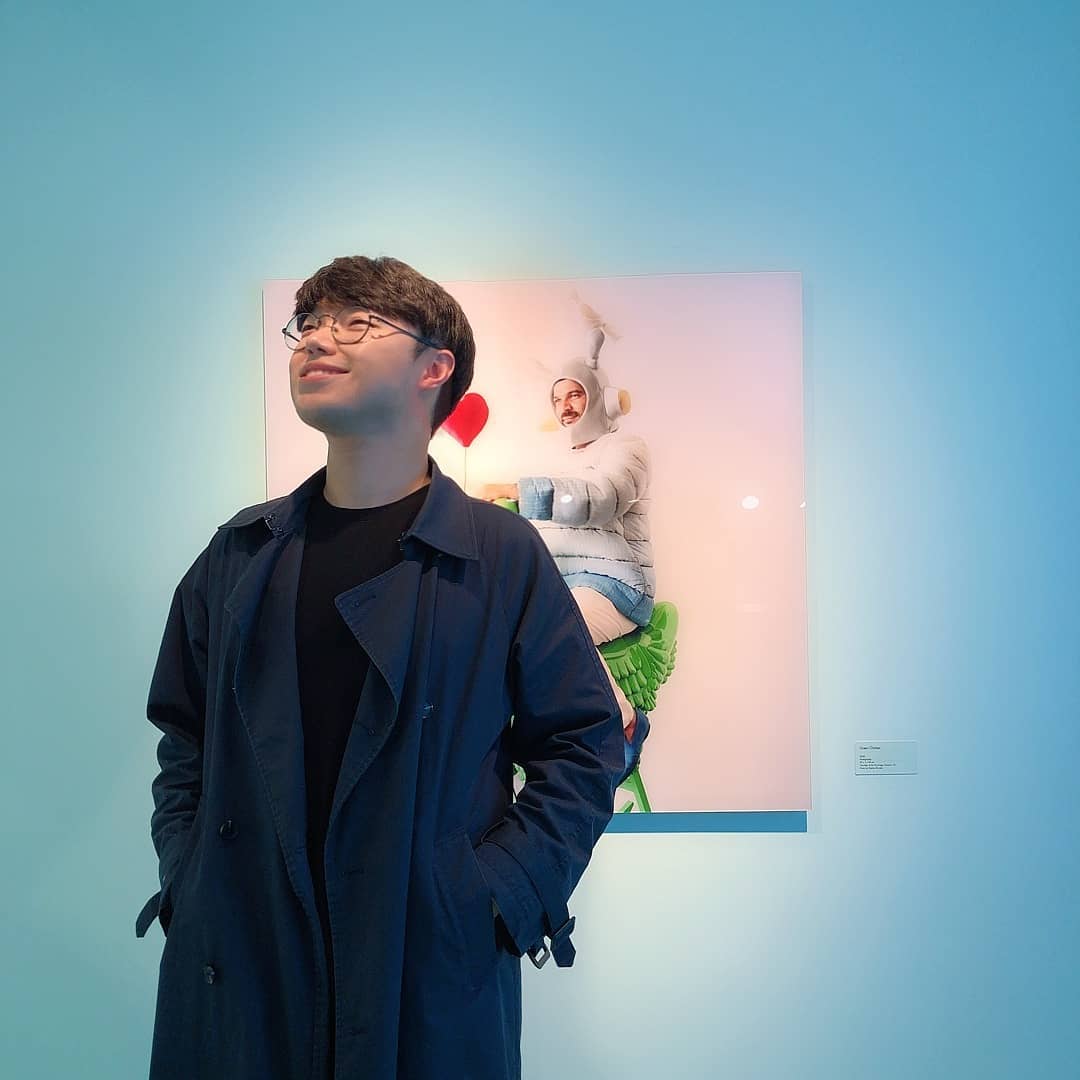 형 빈 on Instagram: “주말에는 #문화생활 을.. 하다가는 사람에 치인다. . . . #exhibition #selfie #ootd #smile #likeforlike . . . #대림미술관 #하이메아욘 #전시회 #전시회스타그램 #전시회추천 #얼스타그