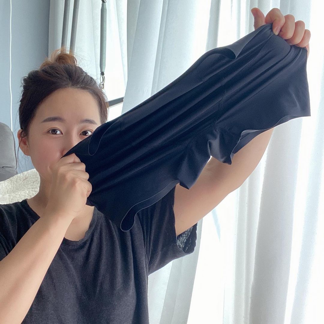 삼남매맘-아임주니ꗯ̤̫’s Instagram photo: “#제품협찬후기 엉덩이 더이상 쳐지지않게‼️ 출산후 엉덩이가 축축 쳐지고 있다?! ㄹ ㅇ ㅋㅋ 😱 안돼‼️‼️‼️ㅋㅋㅋㅋ 엉덩이는 항상 운