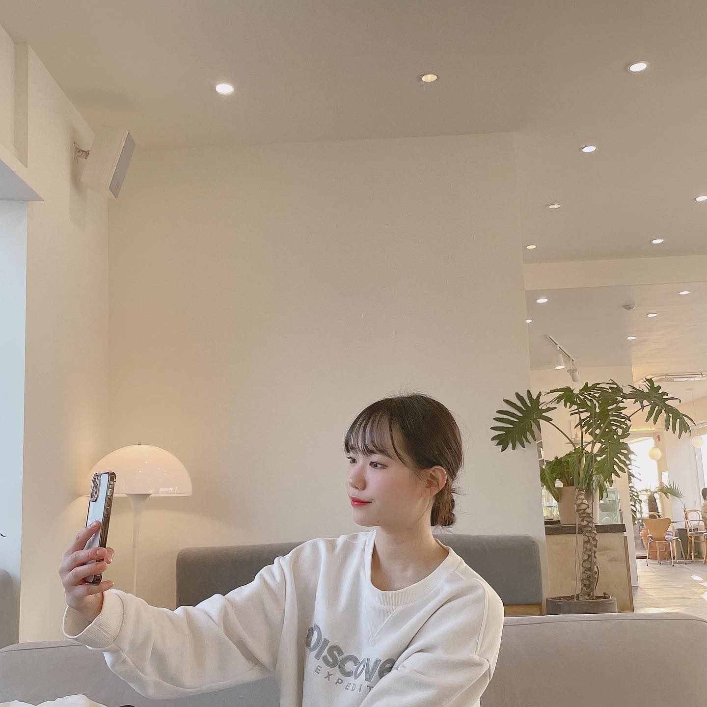 둘다 바빠서 ,, 진짜 어렵게 어렵게 힘들게 맞춘 휴무 😂
멀리는 못갔지만 넘 예뻤던 바다 ! 
축하했어 2주년 ! 쩰 사랑해 내 혀기 ! ❤️