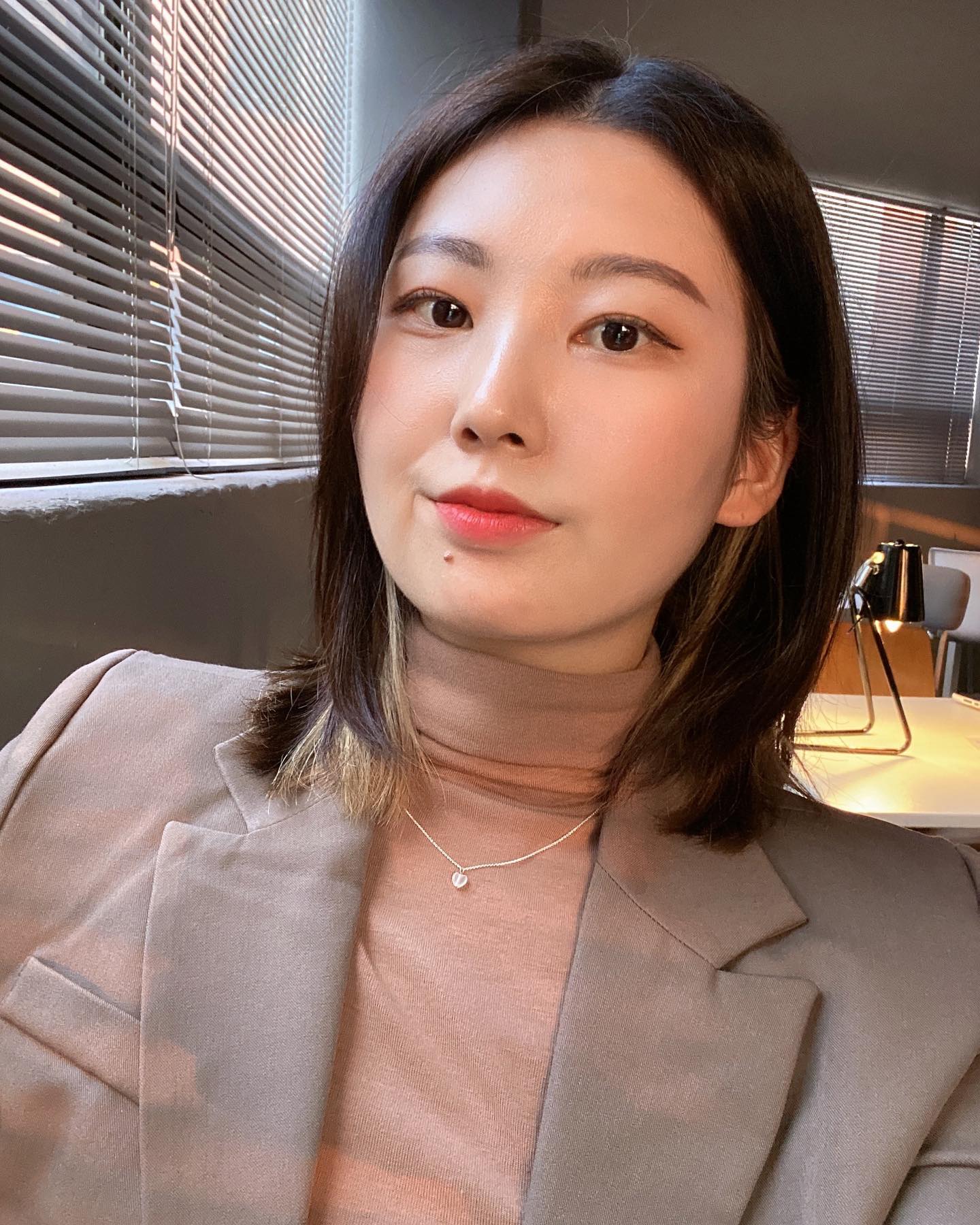 가을 유령 👻 (목걸이는 스동동언니가 준 거❤️)
