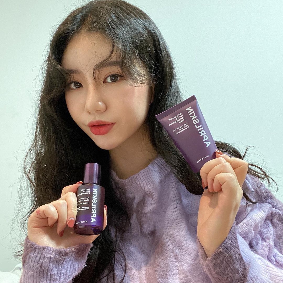 한량 유정 on Instagram: “#협찬 에이프릴스킨에서 피부 탄력의 빈틈까지 꽉꽉 채워주는 저분자 코어 콜라겐 크림이 나왔어요 ✨ 제형 자체도 피부에 되게 빨리 흡수되서 저분자 콜라겐이 더