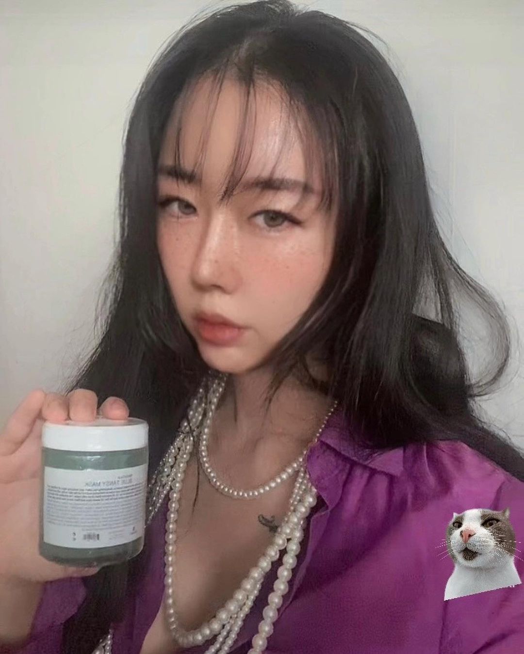 𝕃𝕁 정주 ෆ⃛ on Instagram: “내피부 구조대💚 2년 가까이 마스크를 착용하고 다니다 보니 수분진정 관리는 선택이 아닌 필수. 요즘같이 찬바람 쌩쌩부는 날씨에 가격대는 좀 있지