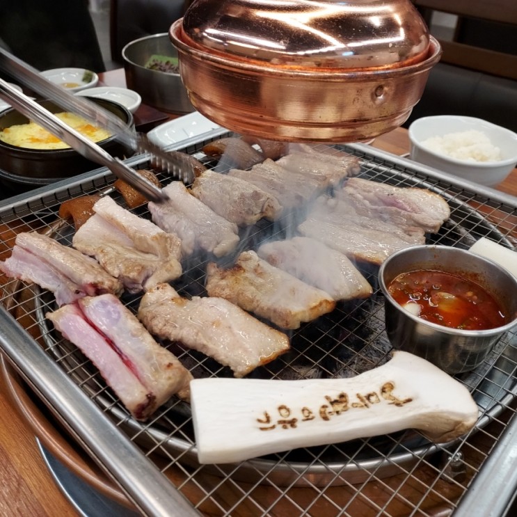 돼지고기와 멜젓의 환상 조화! 인천 서구 고깃집 <나무꾼이야기>