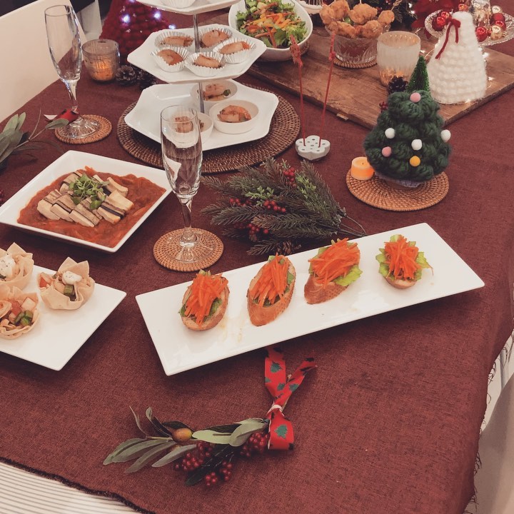 🥦🥬🌽🥕🥒🫒
#쿠킹클래스
비건요리 생각했던 것보다 훨씬 쉽고 멋스러웠다! 먹고나서도 속이 편안🤗 이래서 비건비건 하나봐. 

강의 만족도도 매우 높았다 현대백화점 문화센터 thehyundaiculture 짱짱
