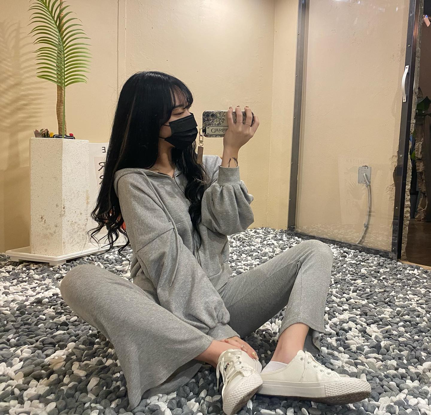 I cried like thunder ⛈
•
•
•
•
•
•
•
•
•
•
•
•
•
#첫줄반사 #팔로우 #선팔하면맞팔 #followforfollowback #following #좋아요 #좋반 #좋아요반사 #좋아요테러 #좋아요그램 #likesforlike #데일리룩 #韓国人 #일상스타그램 #フォロー #daily #dailylook #셀카 #셀스타그램 #01 #いいね #instagram #instagood #instalike #인스타그램 #인스타패션 #인친 #디엠 #타투 #얼스타그램