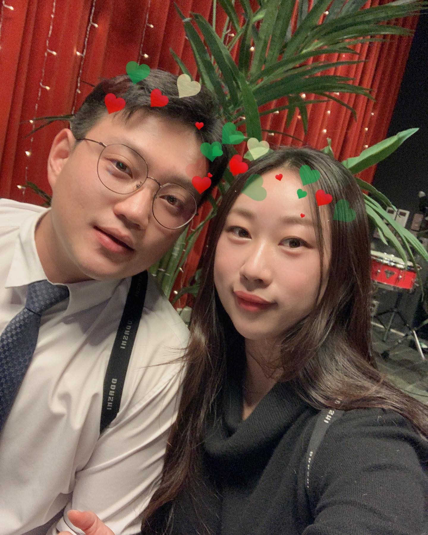 메리크리스마스🎄✨
.
라이브공연이 있는
한우고기집❤️🍖
레스토랑 같은 분위기에
예쁜 여의도 야경은 덤🥰
. 
.
#여의도맛집 #여의도한우
#여의도데이트 #분위기맛집 
#이도맨션 #럽스타그램💕