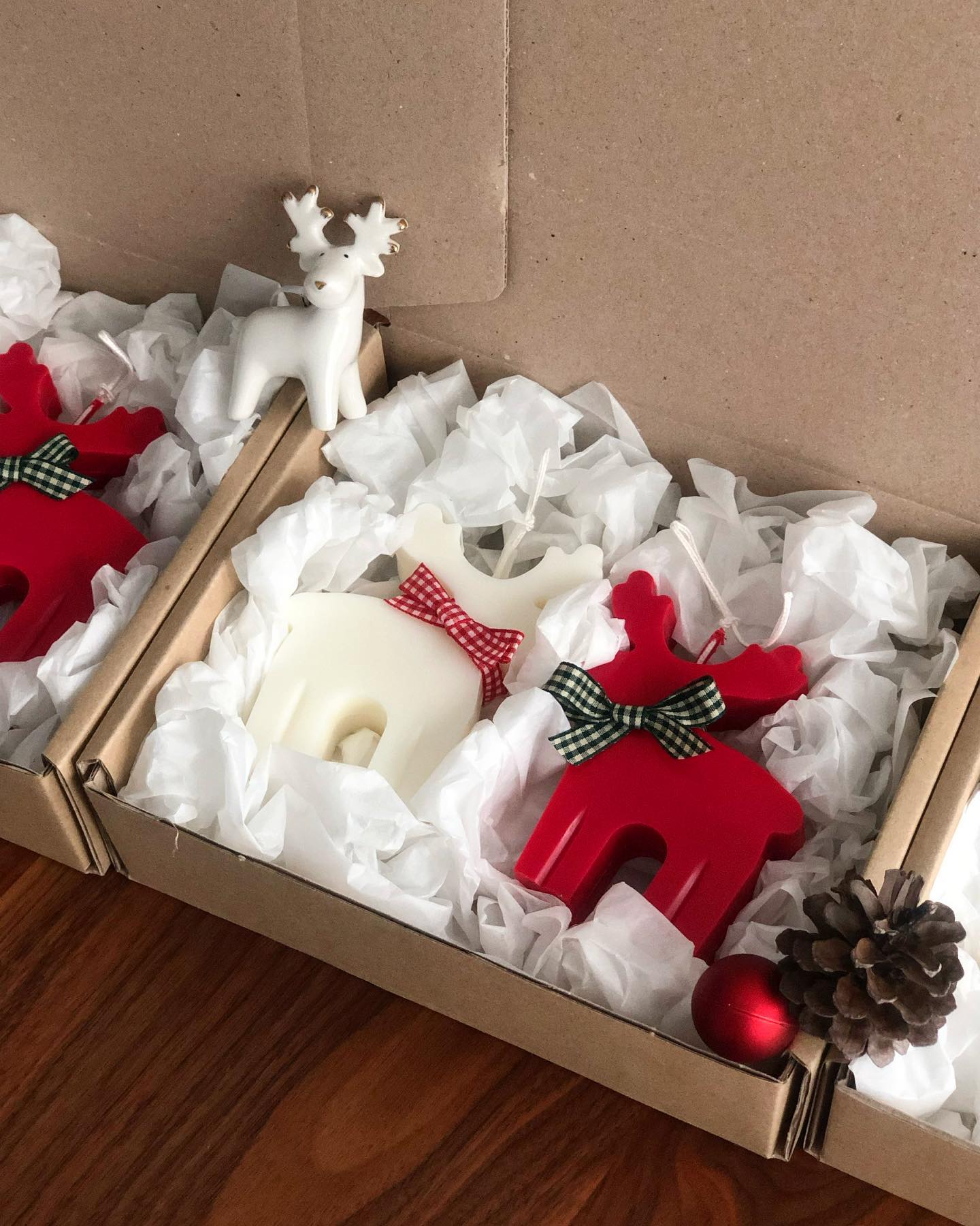 마지막까지 주문해주신 분들께 모두 배송 완료:) merry christmas 🎅🏻🦌🎄
내년 크리스마스에도 예쁜 캔들 준비할게요 ㅎ 이번 크리스마스 많은 관심 감사합니다🙏🏻(갬동..🥲)

선물하는 따뜻한 마음 잘 전달 되셨길 바래요💝사랑하는 분들과 함께하는 크리스마스 되세요🎄

#메리크리스마스 #크리스마스파티 #merrychristmas #크리스마스선물