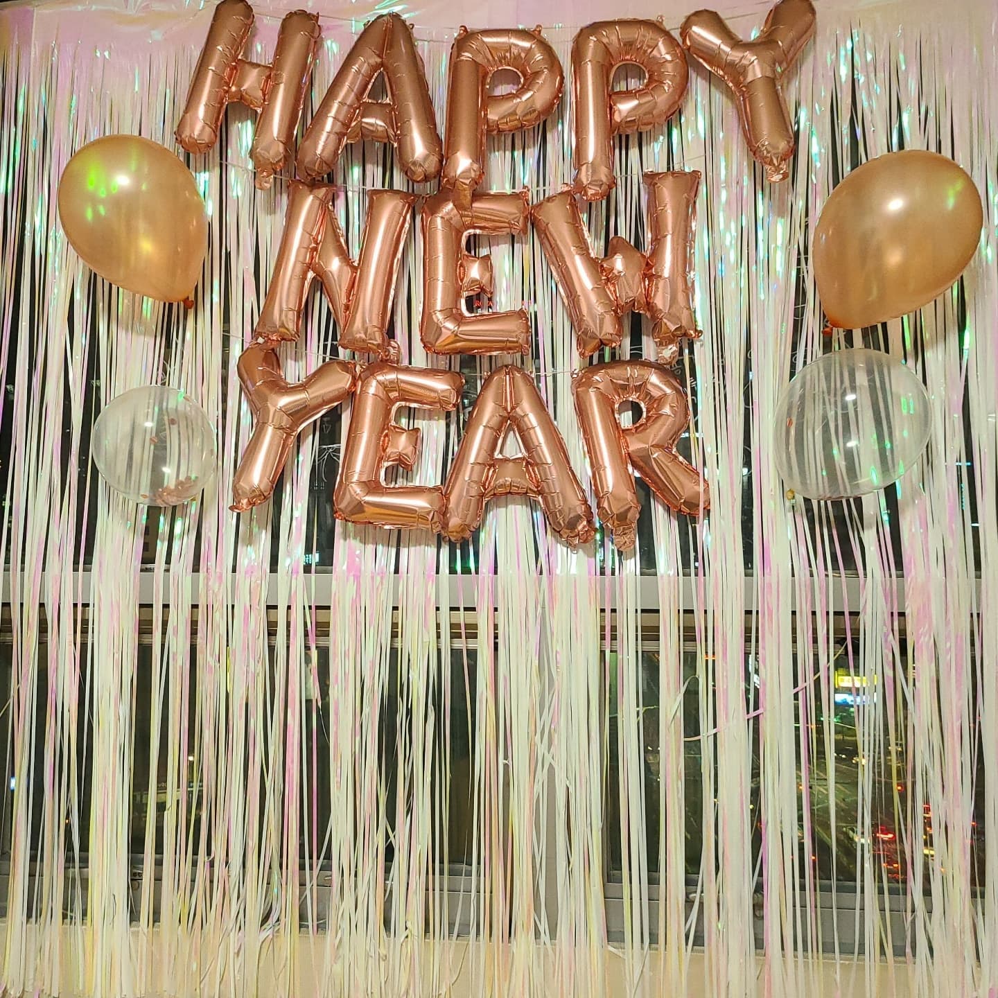 #HappyNewYear #Hello2022
#파티😍 #담엔파자마파티예약