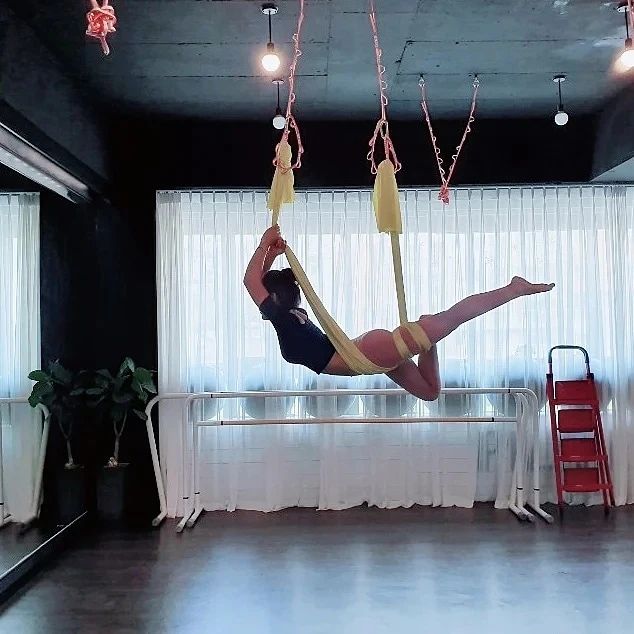 운동해서 남주나요ㅋㅋ

#운동하는여자 #운동스타그램 #요가복추천 #플라잉요가