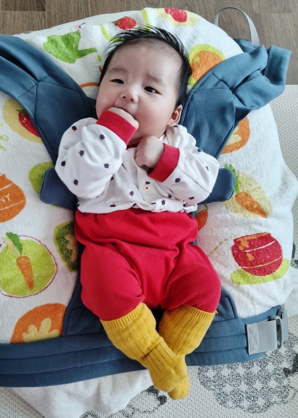 신생아 배냇머리 밀기 집에서도 충분!