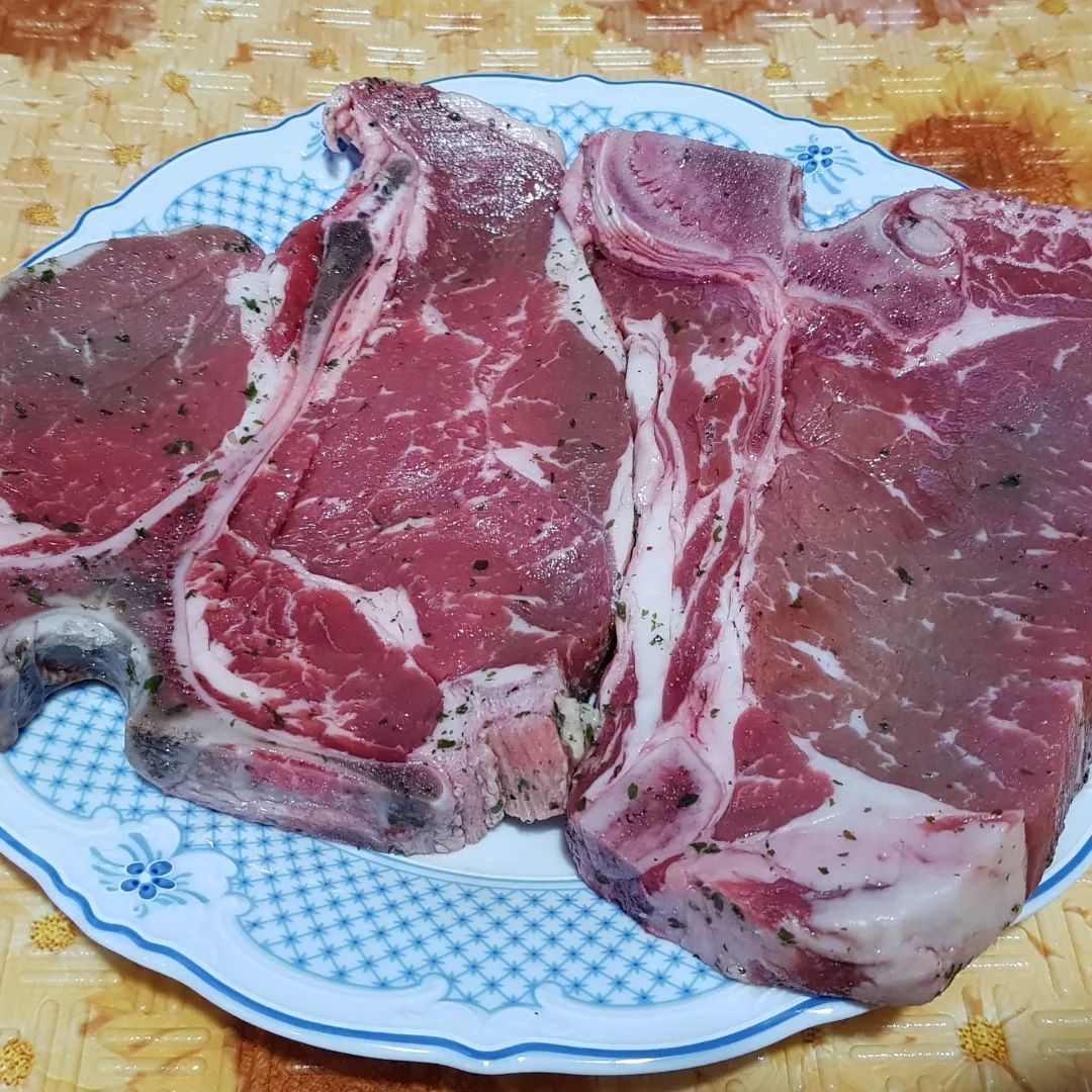 #티본스테이크
넉넉하게 준비했어요♡
맛나게 냠냠