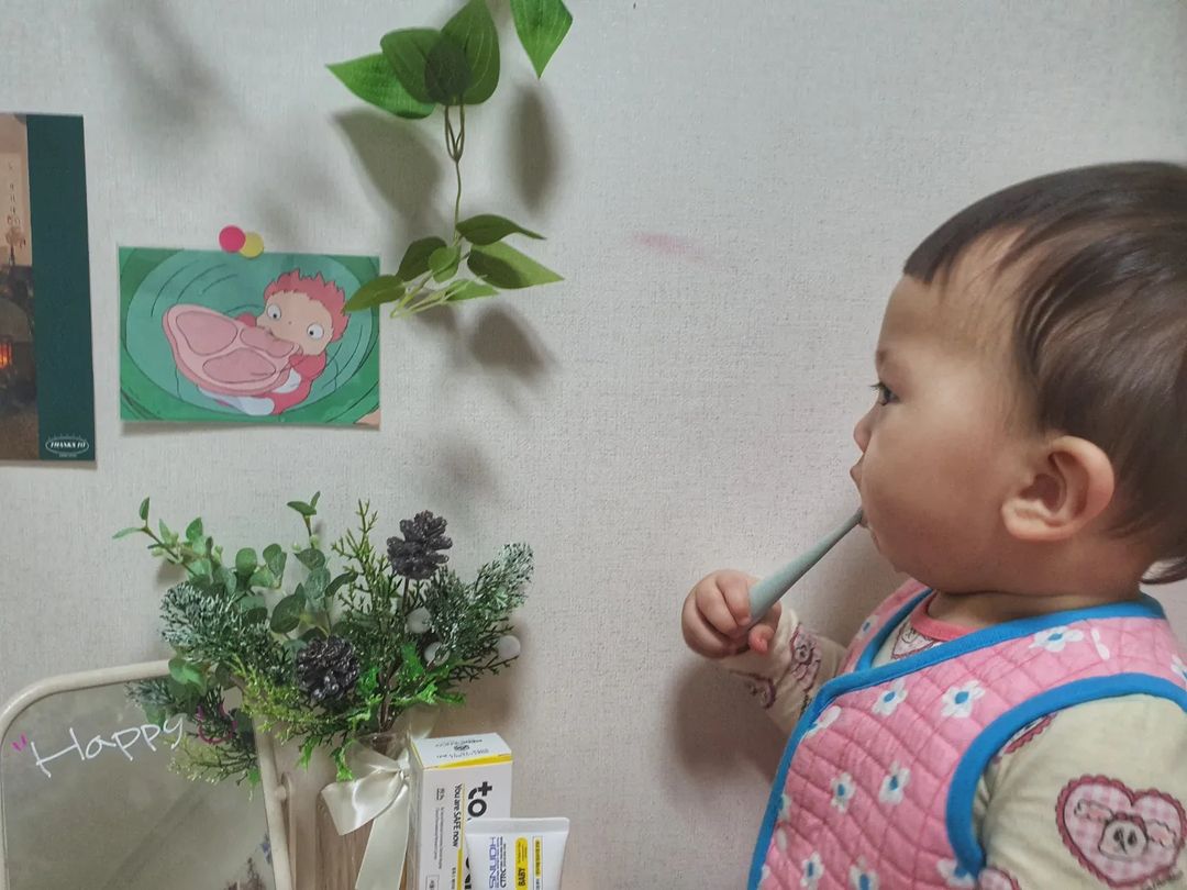 ❤︎ 귤돠맘 ❤︎ ･ᴗ ･ on Instagram: “얼굴 옆테도 귀엽고 난리 യ ❤︎ ⠀⠀⠀⠀⠀⠀⠀⠀⠀⠀⠀⠀⠀⠀⠀⠀⠀ꕊ#광고 울 귀욤댕이는 이가 진짜 빨리 난 편이거든요 യ (먹기위해 태어난
