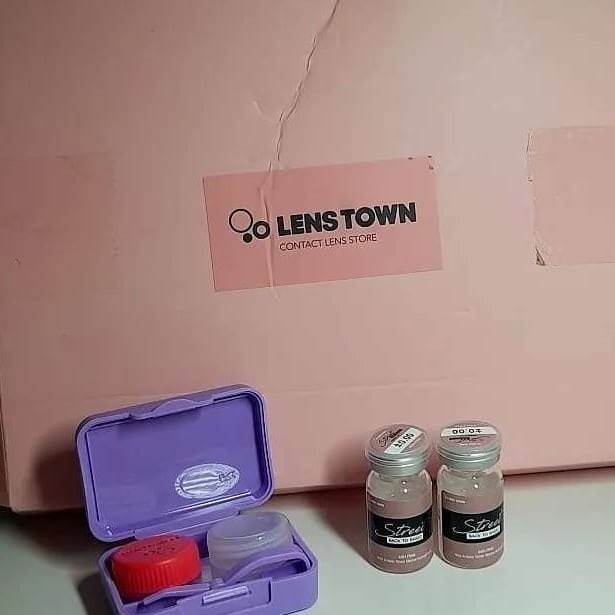 김혜임 on Instagram: “#협찬 @lens_town_official#백투베이직스트릿 #렌즈타운”