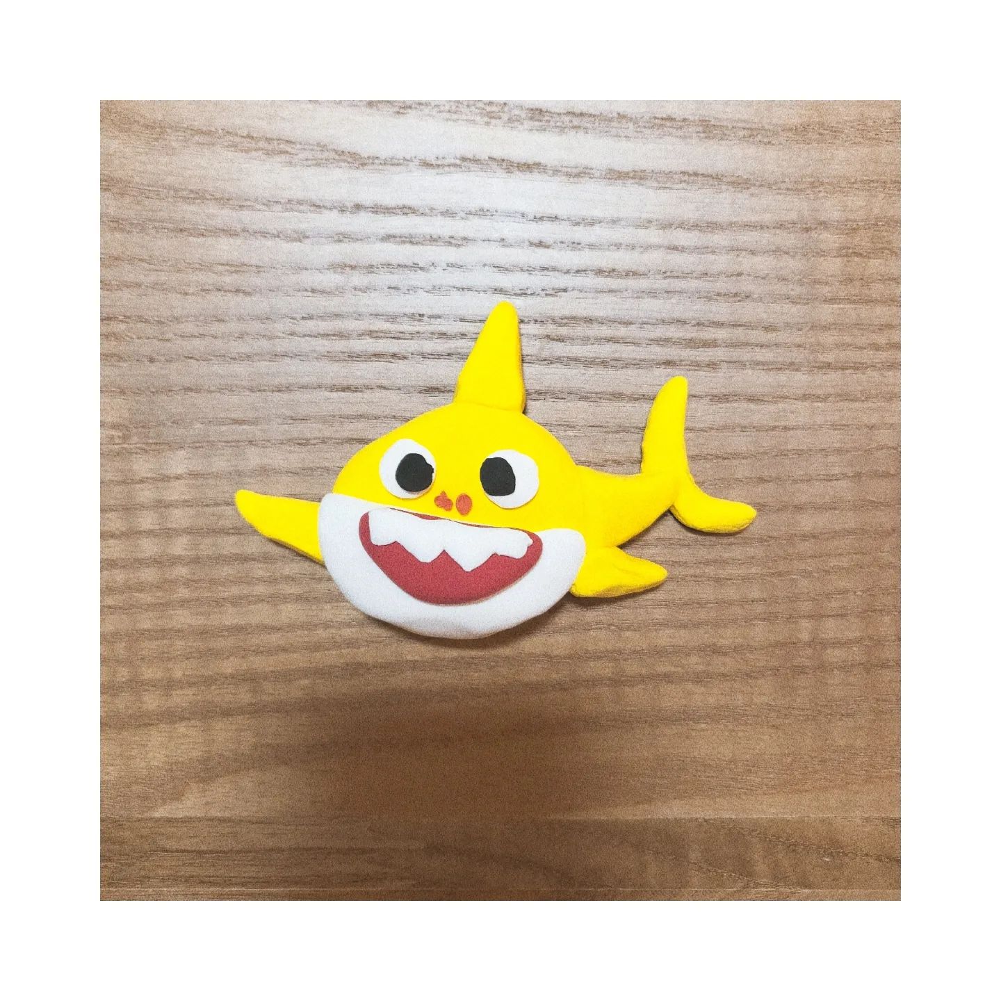 엄마의 클레이 솜씨,,
그래도 아기상어라고, 엄마상어라고 말해주는 착한 아들램,,
천사를 낳은게 분명해 👼
⠀
#손재주없는엄마 #상어가족 #아기상어 #엄마상어 #핑크퐁 #핑크퐁클레이 #미안 #아들둘맘 #육아맘 #육아맘소통 #아들맘 #육아동지환영 #육아 #육아스타그램 #2살터울 #형제맘 #인스타 #데일리 #맞팔환영