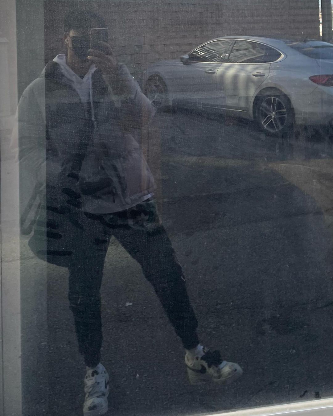 이준서(李峻瑞) on Instagram: “10대 끝.”