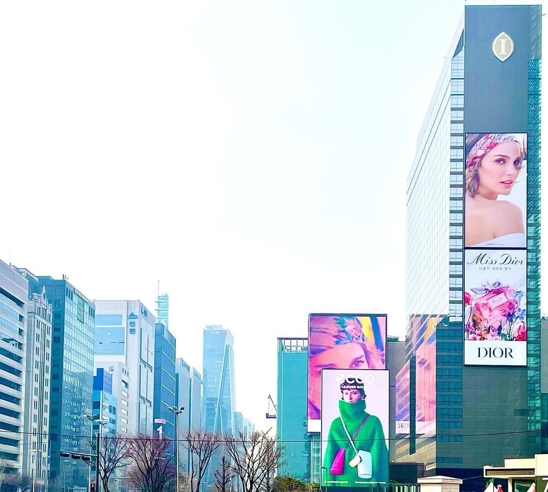 𝓟𝓲𝓪𝓷𝓲𝓼𝓽. 𝓨𝓮𝓳𝓲𝓷 𝓚𝓲𝓶 on Instagram: “. In Gangnam 🙋🏻‍♀️”