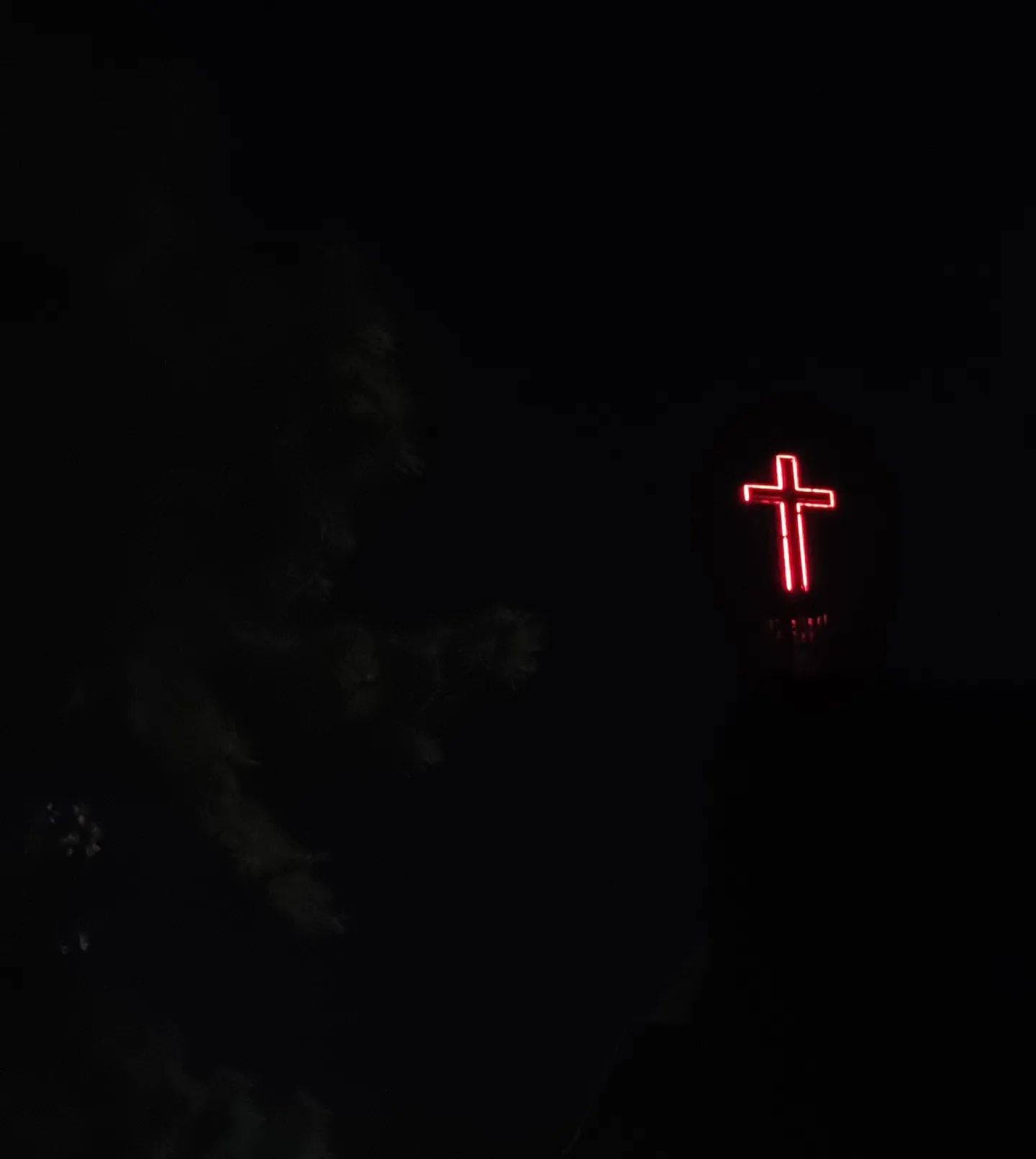 ✝