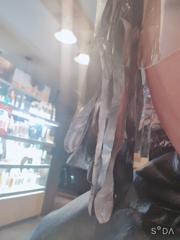 단발 헤어스타일링_시크릿염색