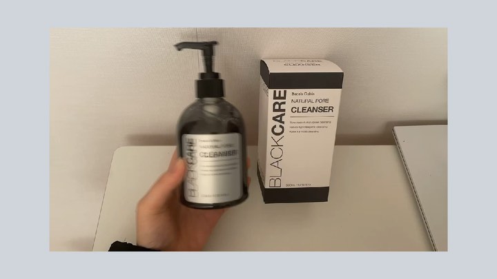 정승희 on Instagram: “-#협찬 빈스캐빈 블랙케어 약산성 모공 클렌저 ✔️성분이 좋은 콩화장품 #빈스캐빈 ✔️공식 쇼핑몰 -http://beanscabin.com/ ✔️아기피부와 유사한 약산성 pH4.5