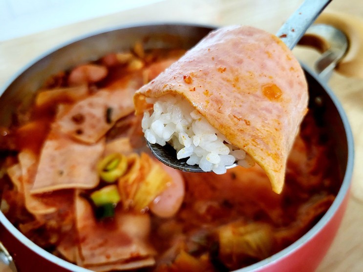 프레시지 햄가득 부대찌개 밀키트 집에서 간편하게 즐기자 저녁메뉴추천