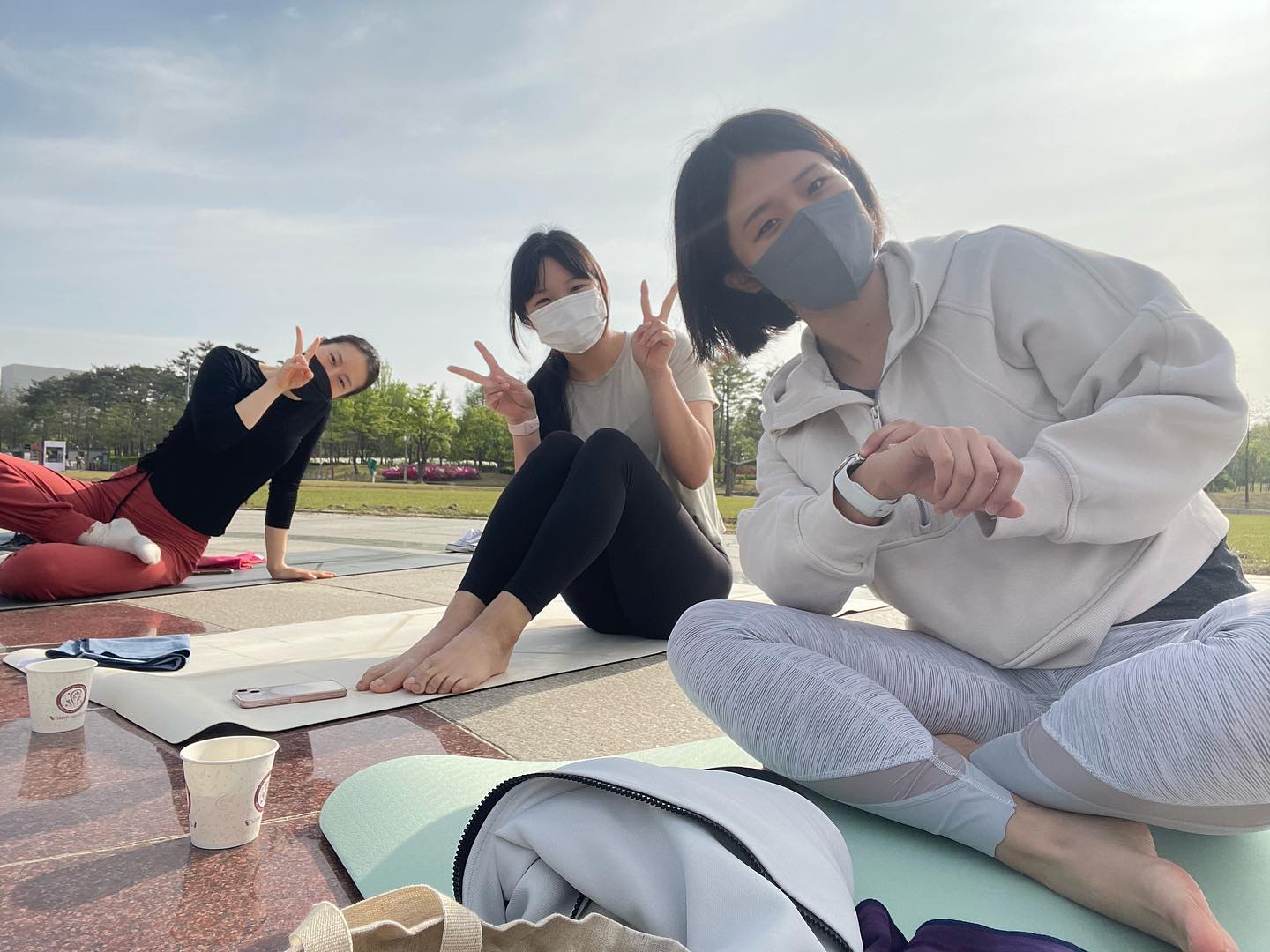 야외요가 with 요가늘
실내와 다르고 에너지를 더 받을 수 있었던 요가
다음에 또 해요^ㅠ^
수욘수요니 유툽은 언제올라올진 미정 🥹
룰루레몬 가방 또 받았당
항상 기분 좋은 룰루레몬☺️
#대전#야외요가#아쉬탕가#하타#요가늘#엑스포공원#룰루레몬#한밭수목원