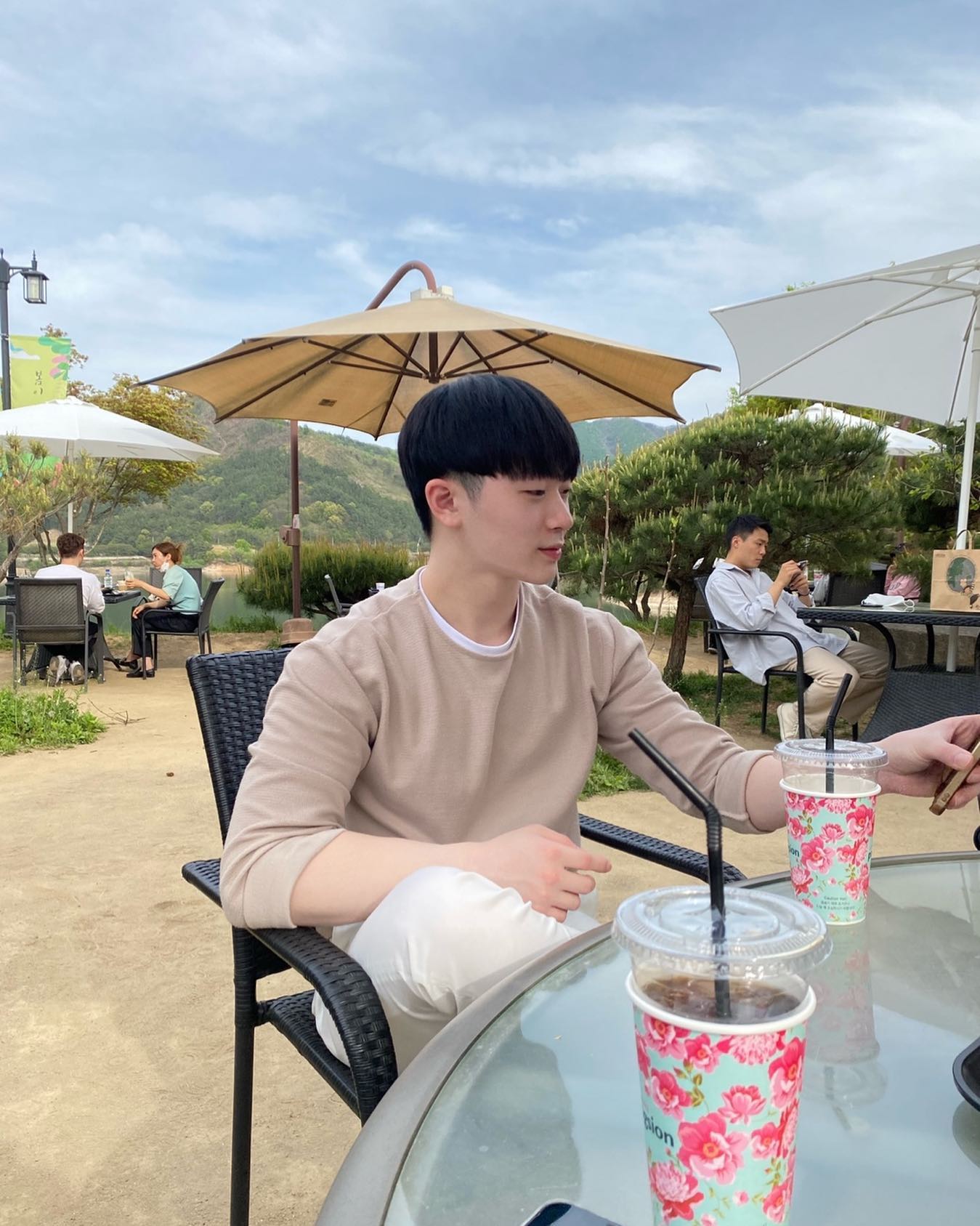 나른한 오후에 커피 한잔(했었던 토요일)