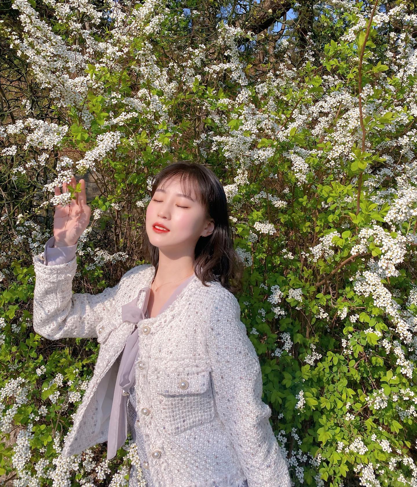 🌸뒤늦게 나마 올리는 봄나들이🌸
요즘은 꽃이 됴아
.
.
.
.
#봄나들이 #꽃나들이 #벚꽃 #싸리꽃 #일상사진 #봄봄봄🌸 #놀자 #잉여생활