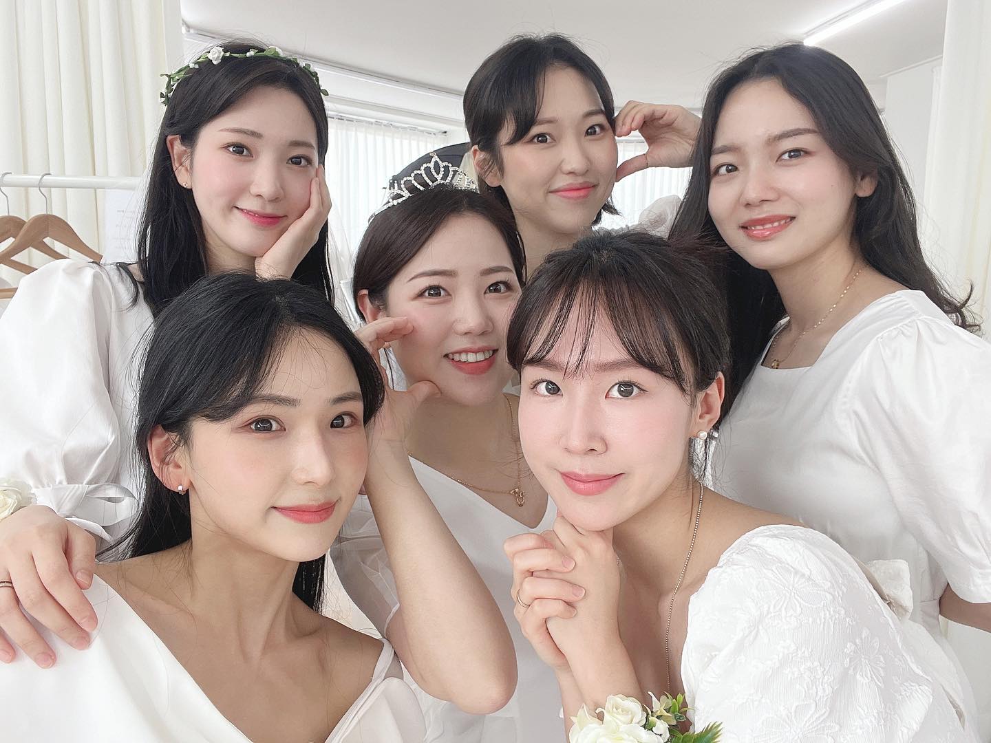 얘두라 고마워 =.=
함께라서 행복한 하루 🤍
#브샤