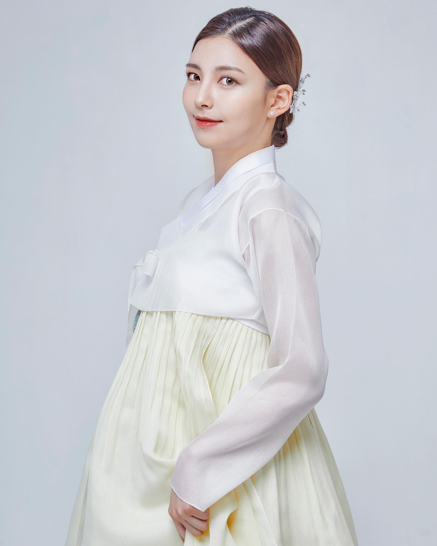 좋으신 분들 알게되어 덕분에 행복한 촬영❤️
모두 너무 감사합니다🙇‍♀️

P. ddd_zero
H/M. j___blossom 
Dress. hanbokgallery_pohang