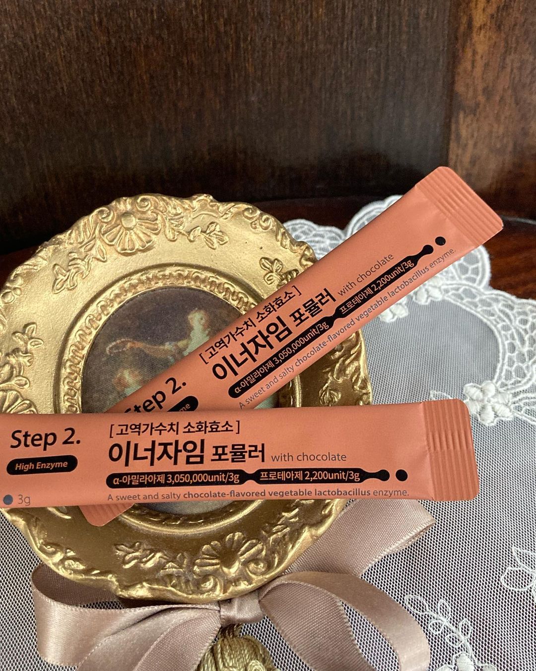 🎀✨ on Instagram: “#협찬 과식 해서 속이 더부룩 할 때, 탄수화물을 많이 먹고 속이 불편할 때! 소화 효소를 한 포 먹으면 한결 편안해지더라구요🧡 그래서 며칠 전부터 1일 1포씩 섭취 하고
