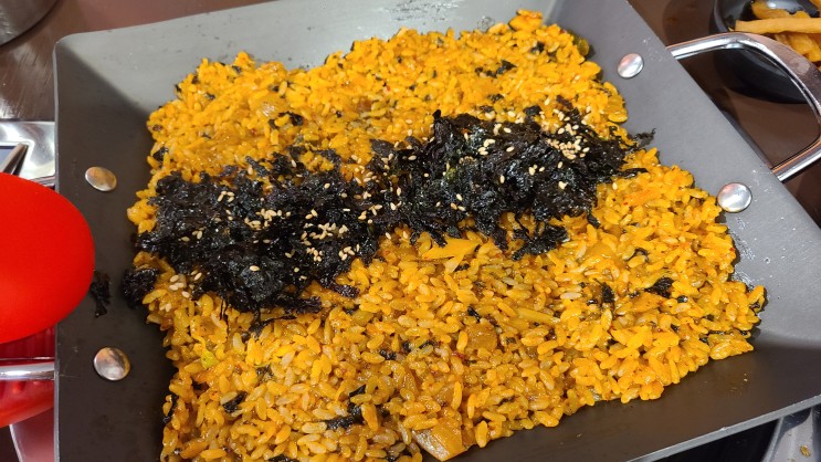 울산 삼산동 맛집 - 팔덕식당 삼산점