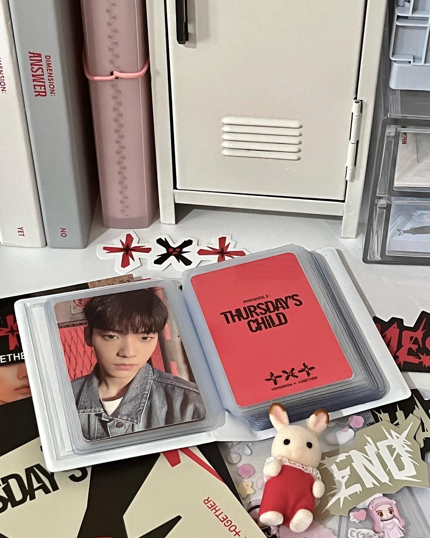finally my thursday’s child album came! i’m a bias magnet🥹 i can’t believe i pulled soobinnnnnn🐰🥹🤏

——

tags #txt #moa #soobin #deco #kpop #kpopdeco #ikeaskadis #collectbook #txtcollector #txtcollection  #desk #desksetup #soobintxt #beomgyu #yeonjun #taehyun #hueningkai #kpopshelf #txtaesthetic #toploader #toploaderdeco #polcos #polcostickers #tommorowxtogether #수빈 #최수빈 #투모로우바이투게더#トゥモローバイトゥギャザー