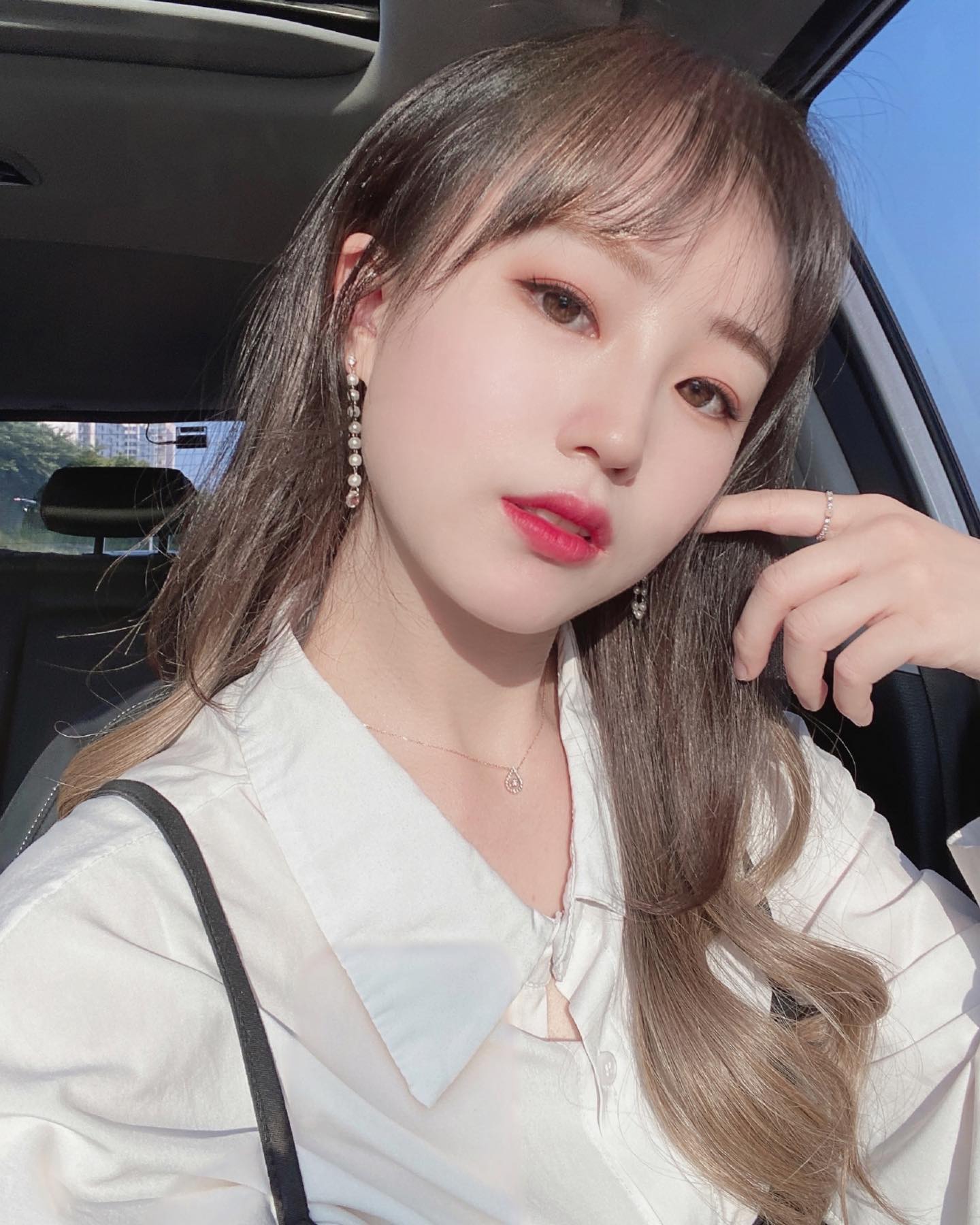 역시 공부빼고 다 재밌네
.
.
.
.
#오랜만에 #셀카 #ootd #맑은날 #노는게제일좋아 #여름 #붙임머리