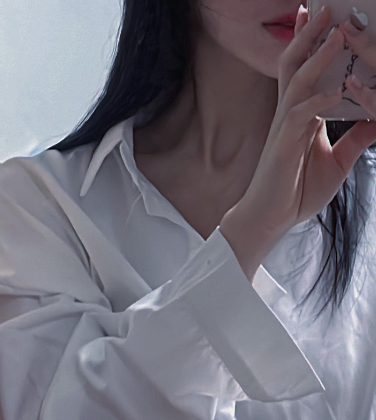 보고 싶다 ,
이렇게 말하니까 더 보고 싶다.