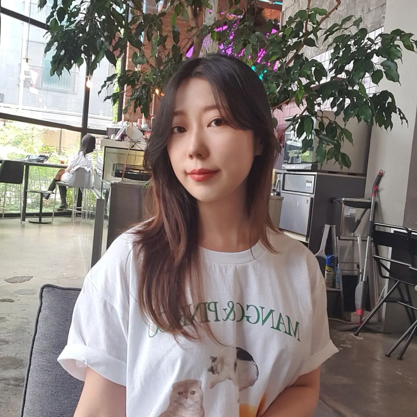 덥구 습한 날씨라 아무데나 들어간 카페 냉동창고 같아서 좋았다ㅎㅎ
.
.
.
#수원카페 #수원신동카페거리