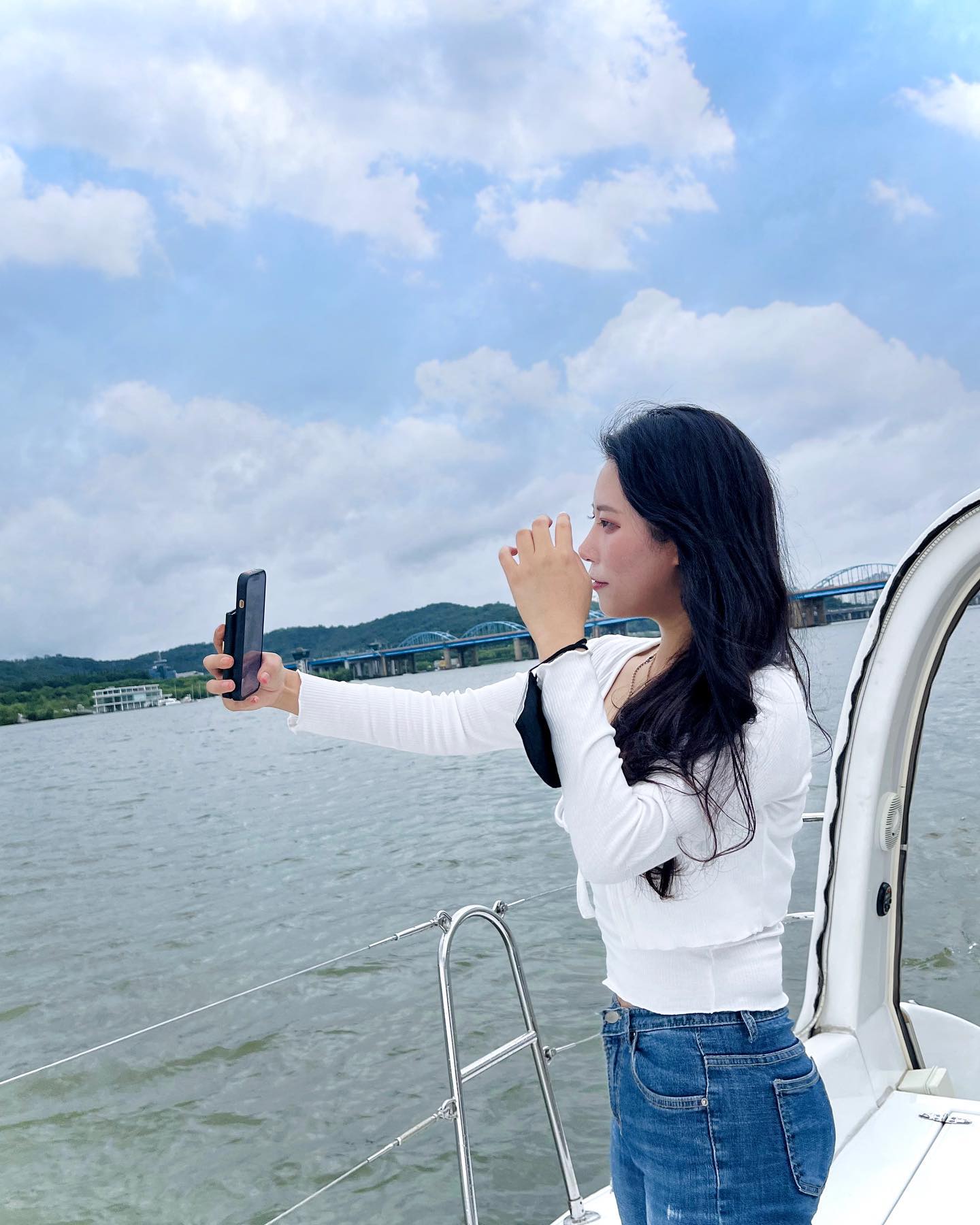 🛥
-
-
-
#세빛섬 #골든블루마리나 #뽀샵으로 #날씨바꾸기 #현실은 #우중충 #🌧 #일상 #힐링 #😆