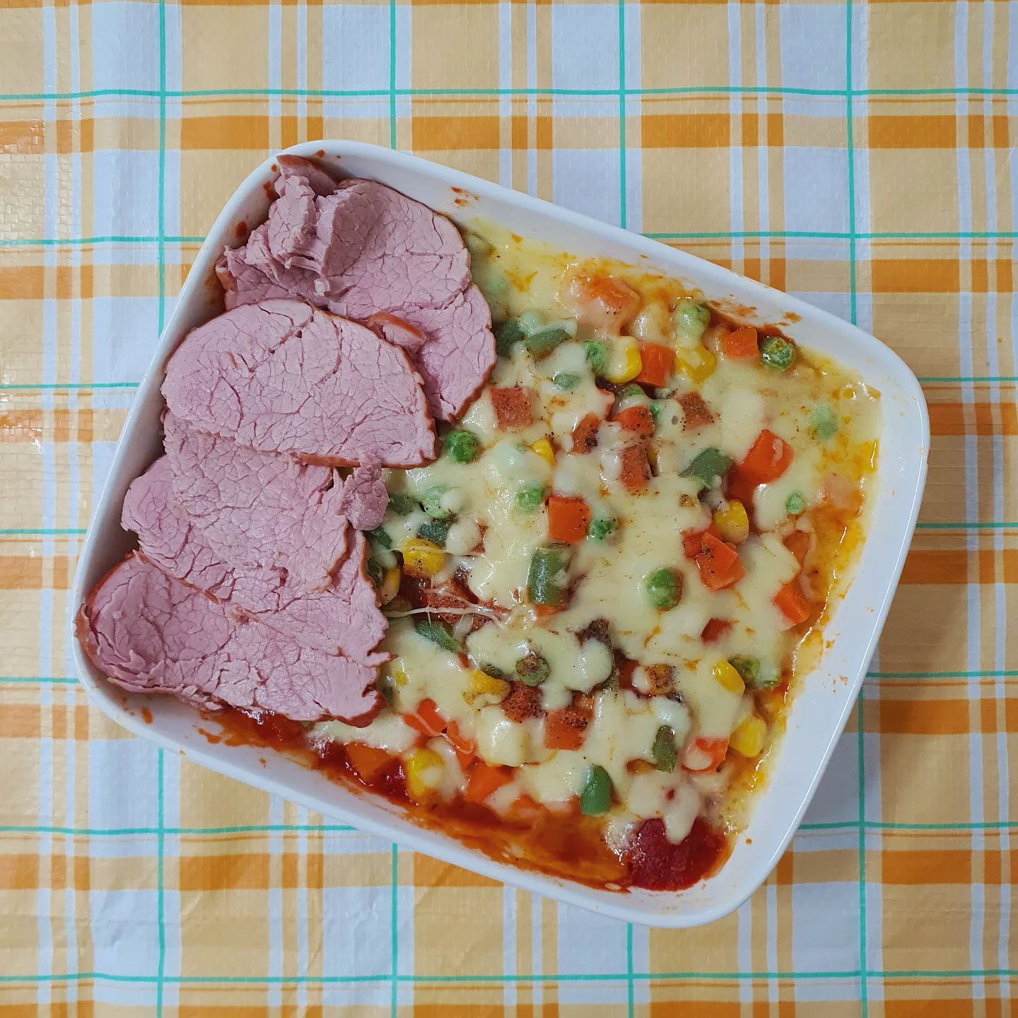 돼지안심넣은
포두부 라자냐
🍝

욕심내다보니 700kcal쯤 되는 엄청난 식단(?)을 만들어버렸네요😹